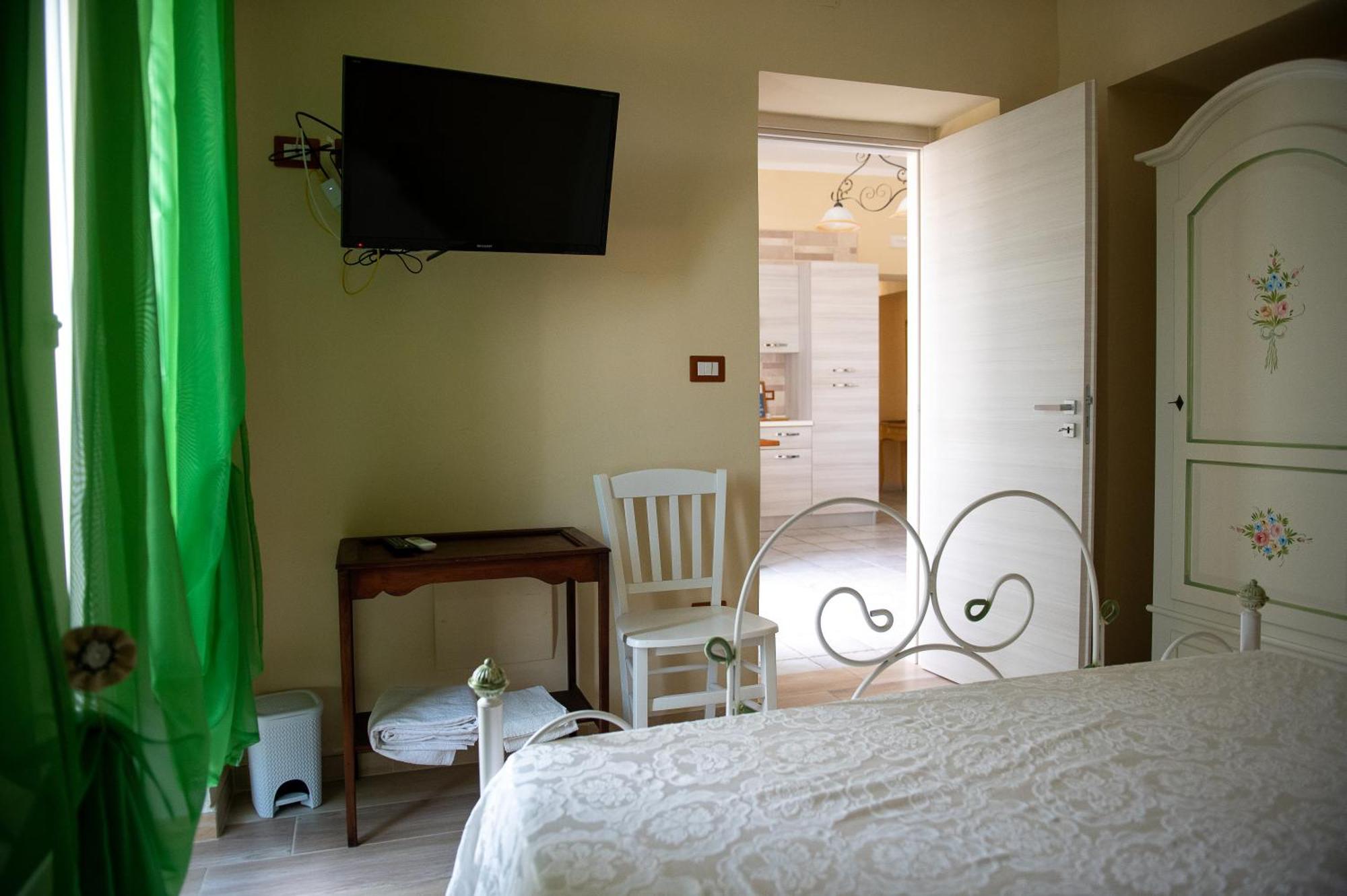 Mandevilla Home Caiazzo Экстерьер фото